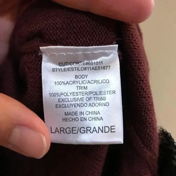 Three Pink Hearts Women's Garnet Cold Shoulder Sweater Zippers Tunic Junior’s L - Picture 7 of 10